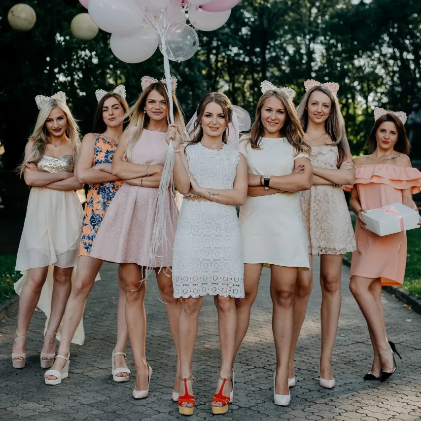 These Are the Types of Bridesmaids You’ll See at Every Wedding